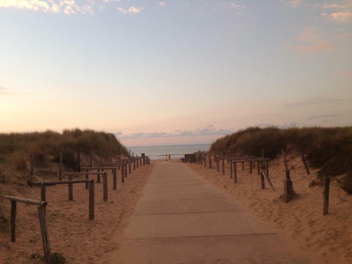 Beach Rose, 1 Free Parking, 2 Min. From Beach, Jacuzzi ノールトウェイク エクステリア 写真